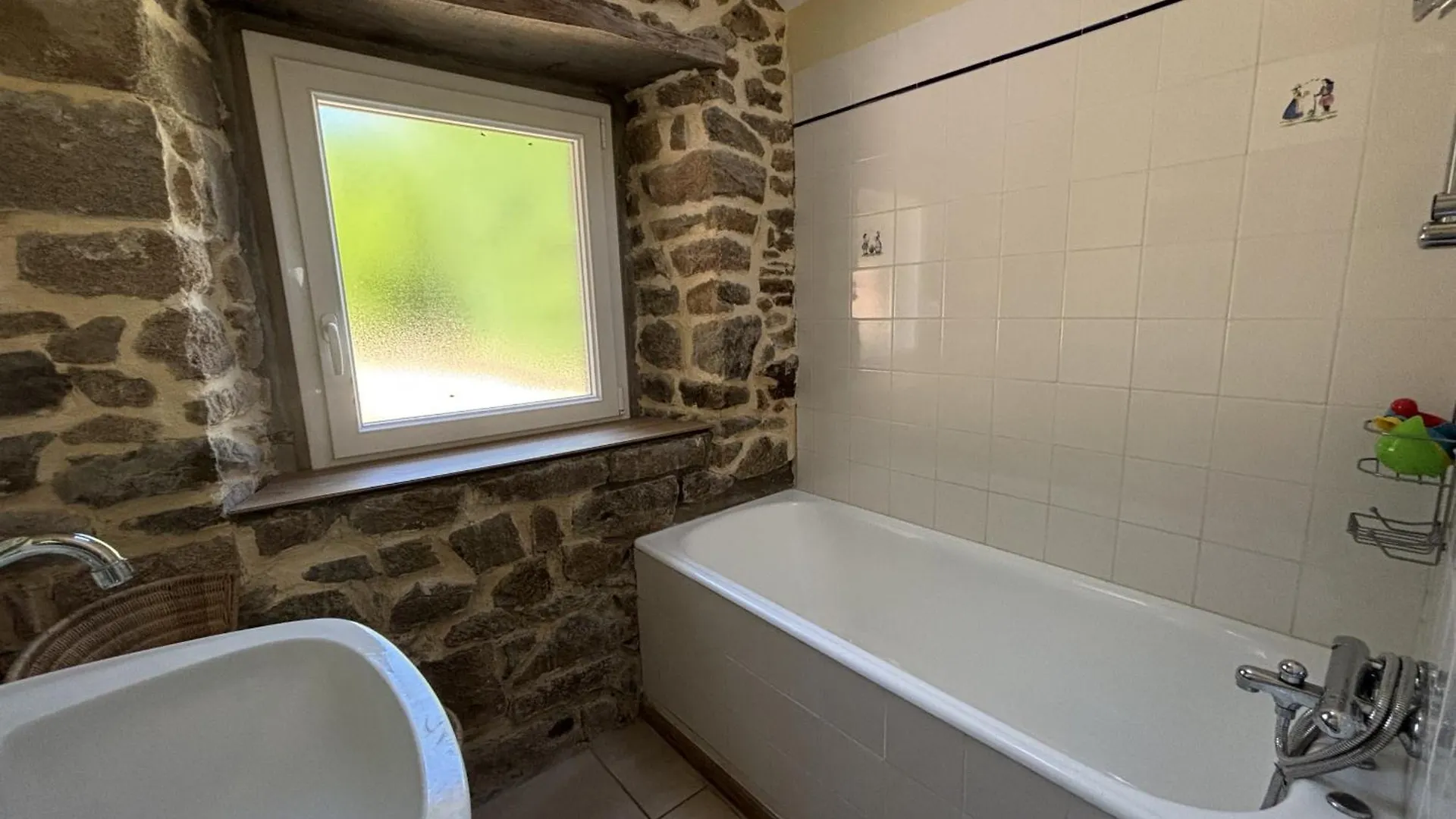 Villa Boillot, Trebeurden In A Quiet Area With Sea View